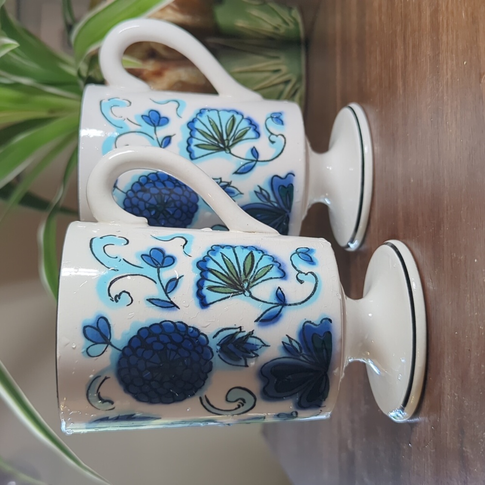 Vintage Holt Howard Footed Blue Floral Design Coffee Mug